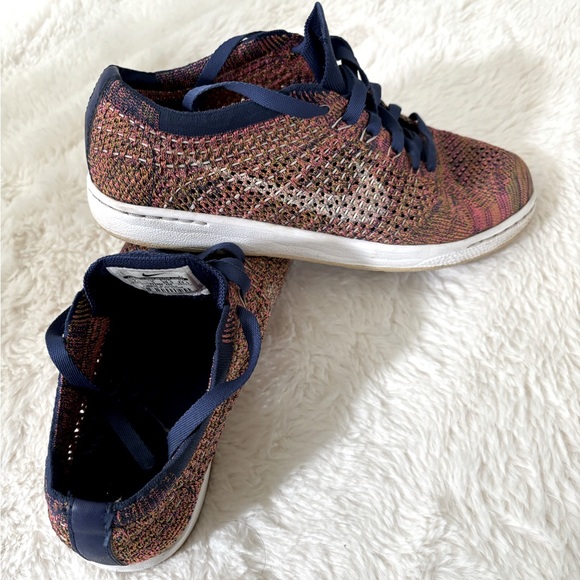 Nike Tennis Classic Multicolor Ultra Flyknit 833860-400 - Picture 3 of 7